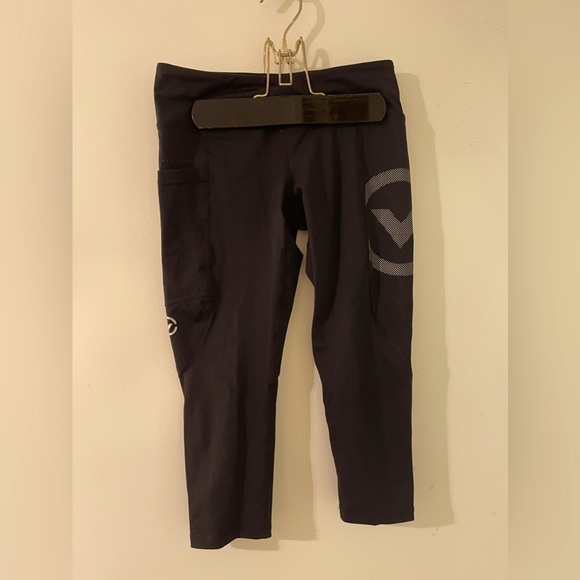 Set of 6 - Virus Women’s Performance SportsWear -Athletic Pants - Size S - Picture 5 of 8